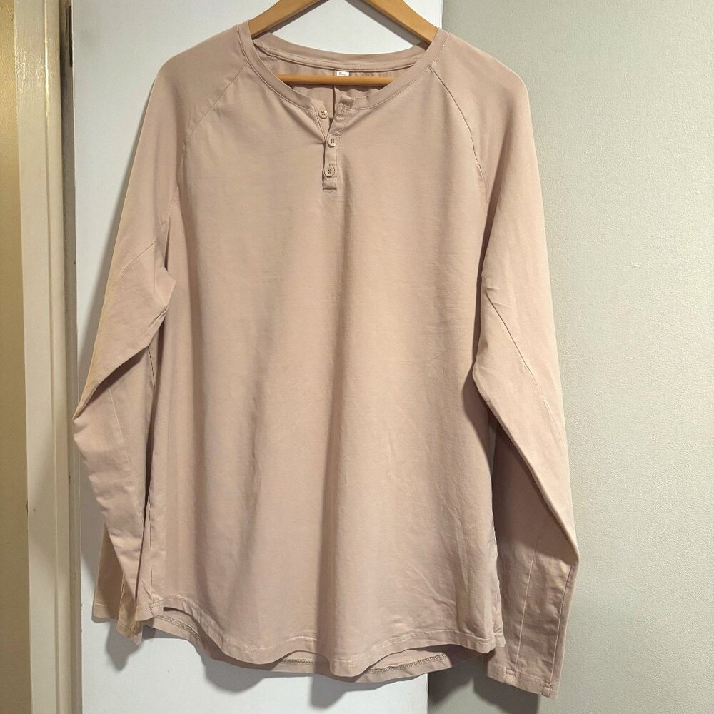 Tan 3 Buttoned Henley Mens long sleeve top Size XL